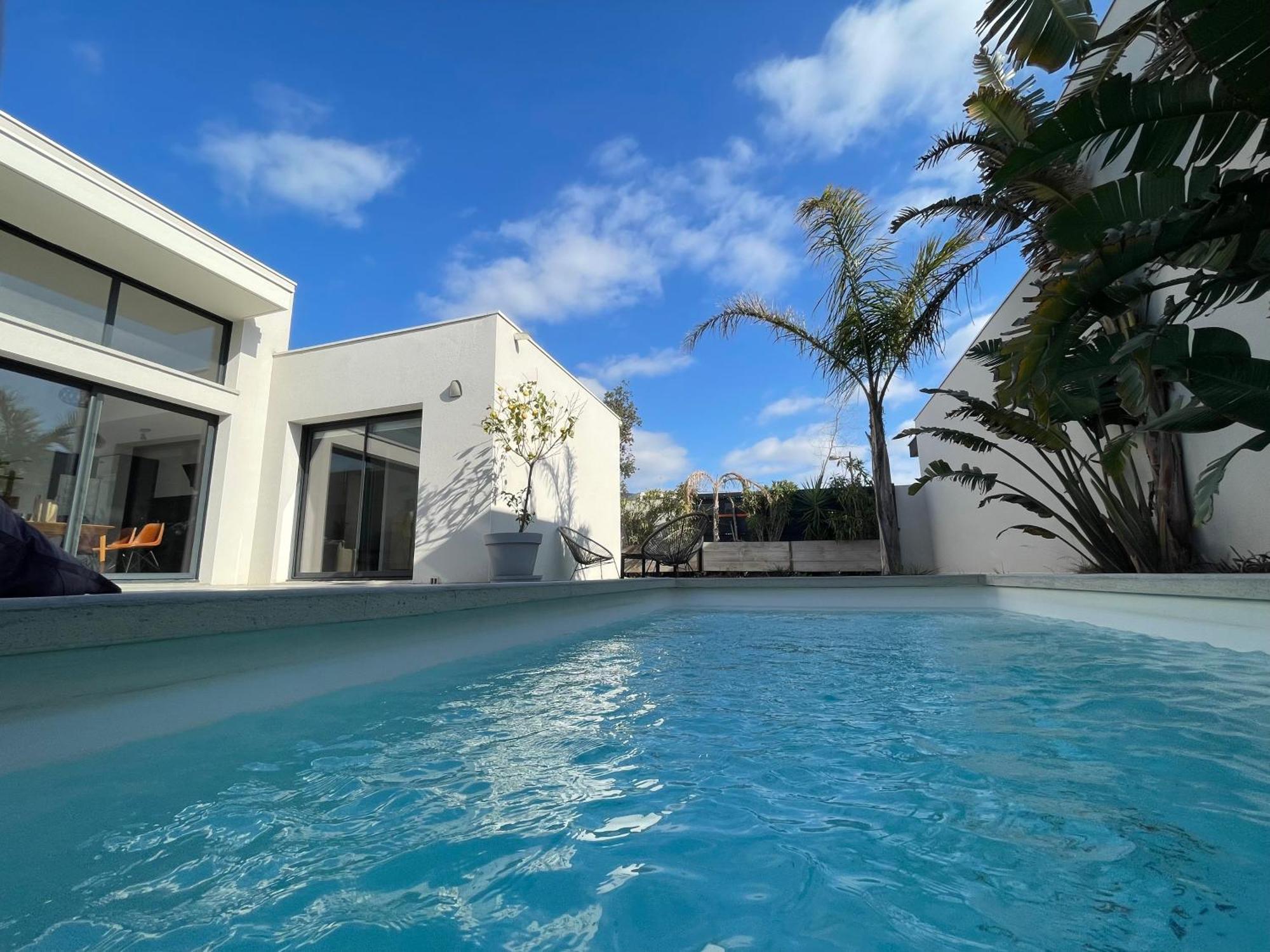 Oasis Blue Perpignan Canet 外观 照片